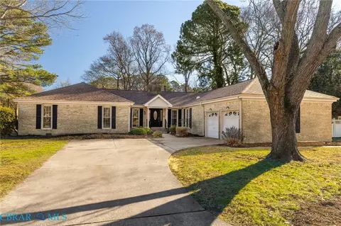 2800 Ashwood Dr, Chesapeake, VA 23321