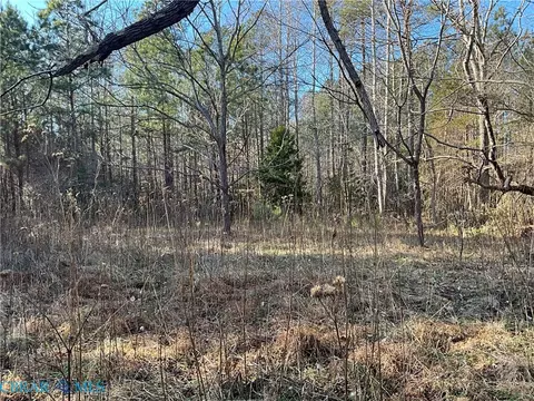 17 4ac Salem Wood Rd, Gloucester, VA 23061