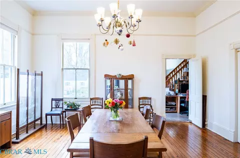 Dining - 6392 Main St, Gloucester, VA 23061 photo 2 of 2