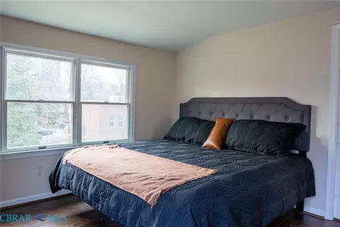 Bedroom - 6392 Main St, Gloucester, VA 23061 photo 7 of 8