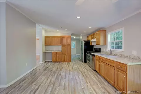 6368 T C Walker Rd, Gloucester, VA 23061 photo 11