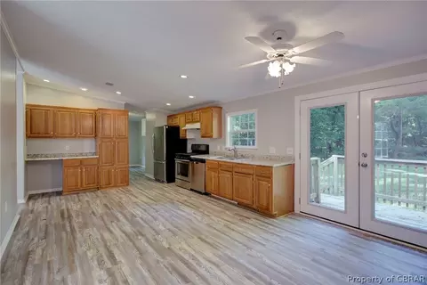 6368 T C Walker Rd, Gloucester, VA 23061 photo 10