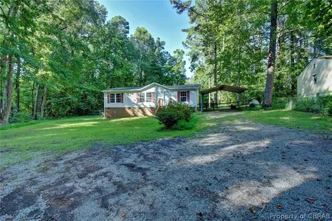 6368 T C Walker Rd, Gloucester, VA 23061 photo 2