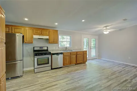 6368 T C Walker Rd, Gloucester, VA 23061 photo 13