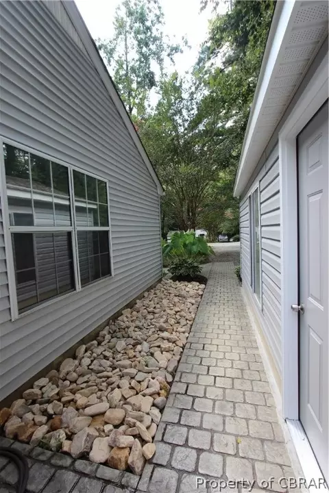 8831 Marlfield Rd, Gloucester, VA 23061 photo 34