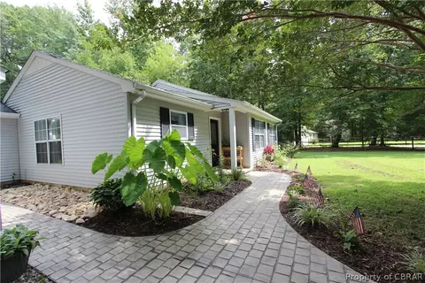 8831 Marlfield Rd, Gloucester, VA 23061 photo 32