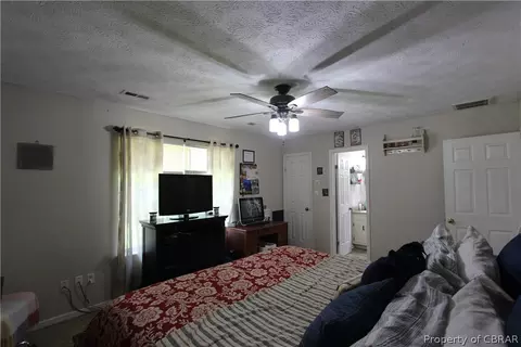 8831 Marlfield Rd, Gloucester, VA 23061 photo 18