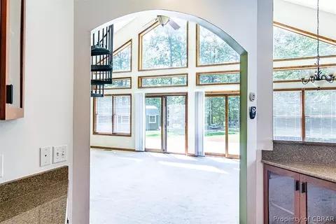 9970 Woods Cross Rd, Gloucester, VA 23061 photo 9