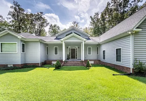 9970 Woods Cross Rd, Gloucester, VA 23061 photo 4