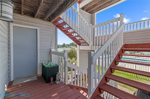 Exterior - 210 Dockside Dr, Hampton, VA 23666 photo 5 of 7