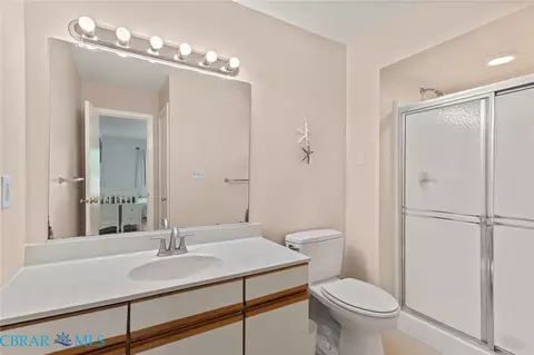 Bath - 210 Dockside Dr, Hampton, VA 23666 photo 3 of 3