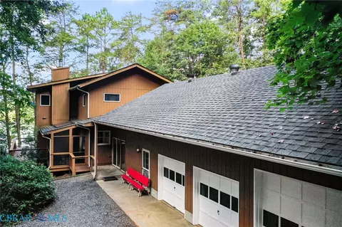 656 High Point Trl, Heathsville, VA 22473