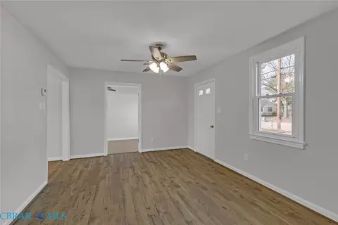 2810 Rosalee Dr, Hampton, VA 23661 photo 5