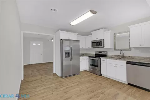 2810 Rosalee Dr, Hampton, VA 23661 photo 9