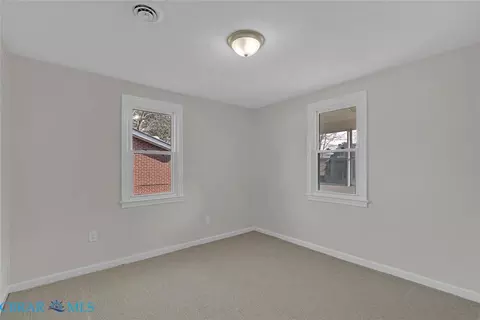 2810 Rosalee Dr, Hampton, VA 23661 photo 18