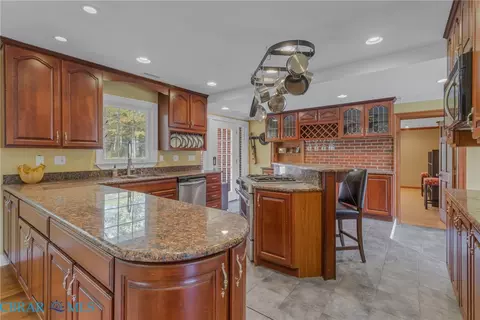 Kitchen - 867 Levelgreen Rd, Lancaster, VA 22503 photo 3 of 4