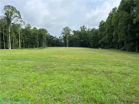 9744 Runninghorse Ln, Gloucester, VA 23061 photo 5