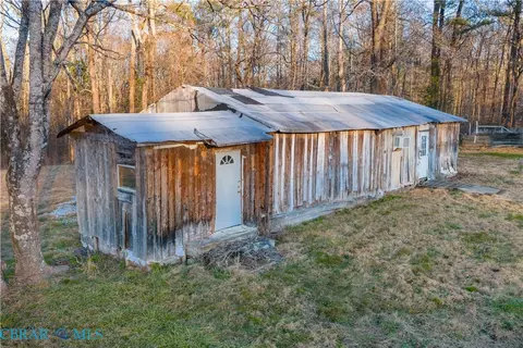 9744 Runninghorse Ln, Gloucester, VA 23061 photo 24