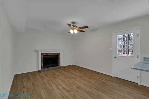 107 Glascow Way, Hampton, VA 23669 photo 10