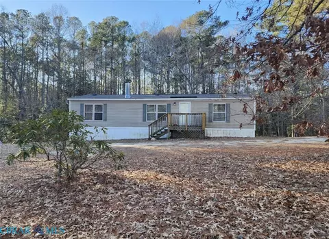 13382 George Washington Mem Hwy, Gloucester, VA 23061