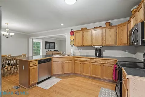 9273 Sheldon Ln, Gloucester, VA 23061 photo 14