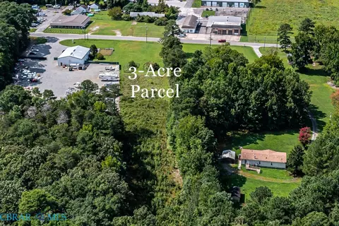 00 Chesapeake Dr, White Stone, VA 22578