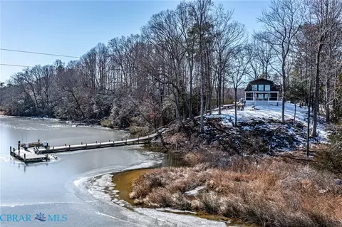 640 Meshachs Ln, Heathsville, VA 22473