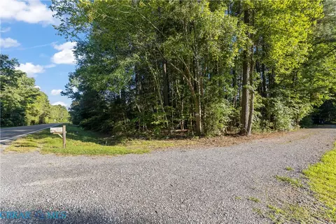 33 Ac John Clayton Memorial Hwy, North, VA 23128