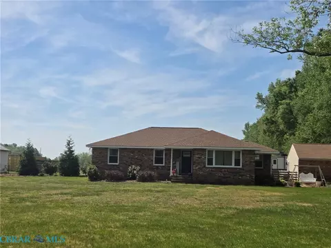 5801 W Quaker Rd, Disputanta, VA 23842