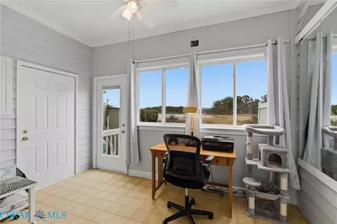 Exterior - 156 River Walk Ct, Hampton, VA 23669 photo 3 of 5
