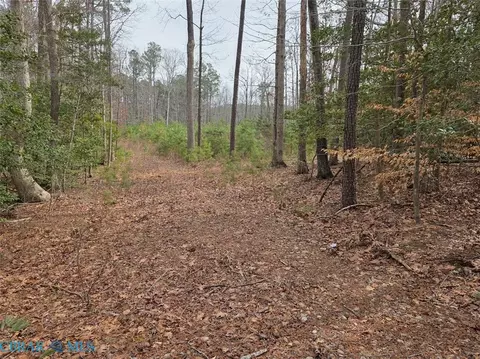 00 Buckskin Trl, Gloucester, VA 23061 photo 2