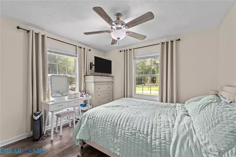 Bedroom - 6245 Glenns Rd, Gloucester, VA 23061 photo 1 of 3