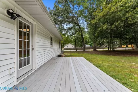 Exterior - 6245 Glenns Rd, Gloucester, VA 23061 photo 5 of 8