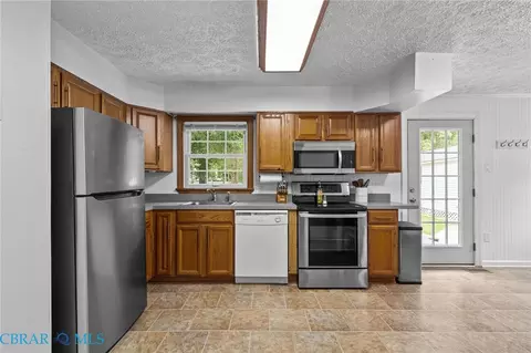 Kitchen - 6245 Glenns Rd, Gloucester, VA 23061 photo 1 of 3