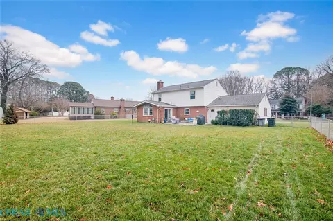 9 Colonial Acres Dr, Hampton, VA 23664 photo 39