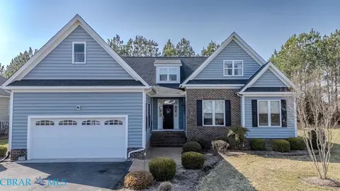 22 Mcclanahan, Irvington, VA 22480