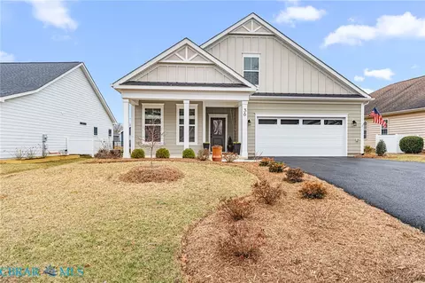 36 Crossroad, Irvington, VA 22480