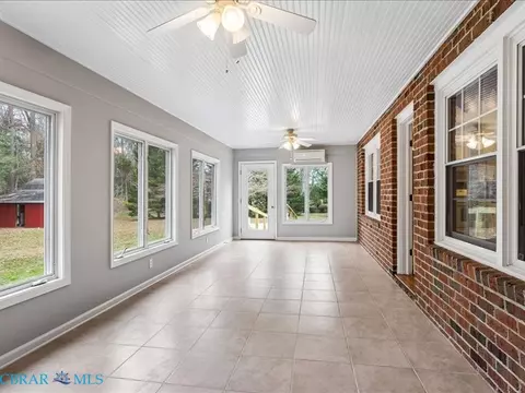 Exterior - 7276 Woody Rd, Gloucester, VA 23061 photo 2 of 9