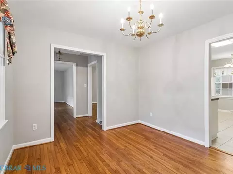 Dining - 7276 Woody Rd, Gloucester, VA 23061 photo 2 of 2