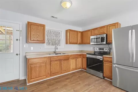 341 Cardinal Rd, Cardinal, VA 23025 photo 10