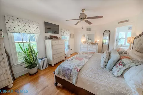 Bedroom - 749 Blue Barn Rd, Wake, VA 23176 photo 3 of 8