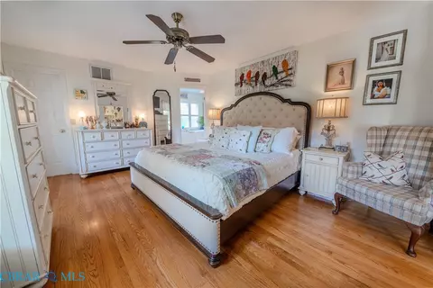 Bedroom - 749 Blue Barn Rd, Wake, VA 23176 photo 1 of 8