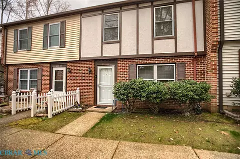 285 Merrimac Trl #8, Williamsburg, VA 23185