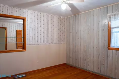 Bedroom - 55 Calhoun St, Hampton, VA 23669 photo 4 of 4