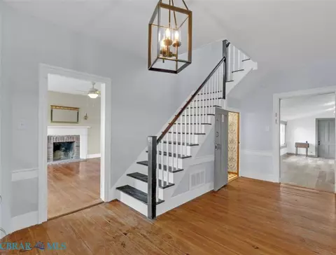Entry Way - 3557 Enos Rd, Gloucester, VA 23061 photo 2 of 4