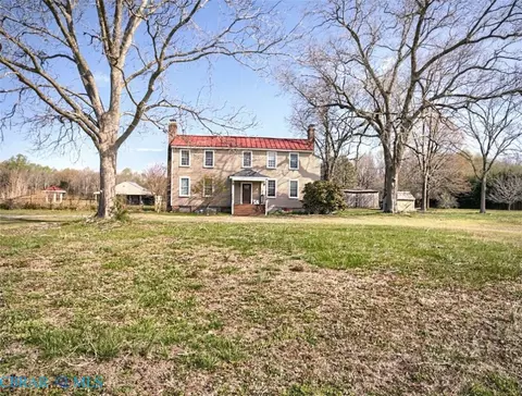 Exterior - 3557 Enos Rd, Gloucester, VA 23061 photo 7 of 10