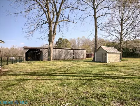 Exterior - 3557 Enos Rd, Gloucester, VA 23061 photo 9 of 10