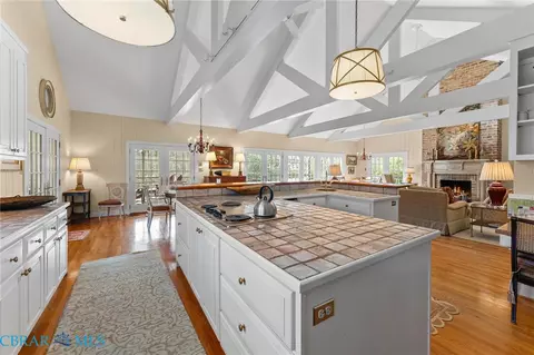 Kitchen - 593 Glebe Rd, Irvington, VA 22480 photo 5 of 7