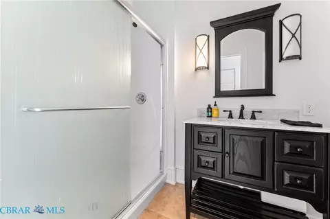 Bath - 593 Glebe Rd, Irvington, VA 22480 photo 5 of 6