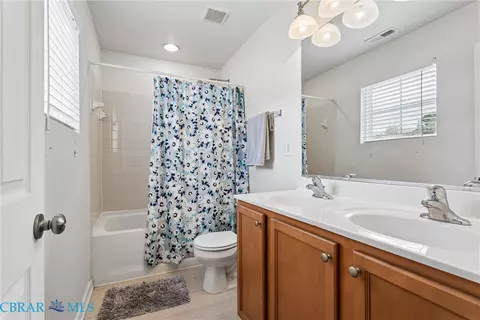 Bath - 7294 Jeanne Dr, Gloucester, VA 23061 photo 4 of 4